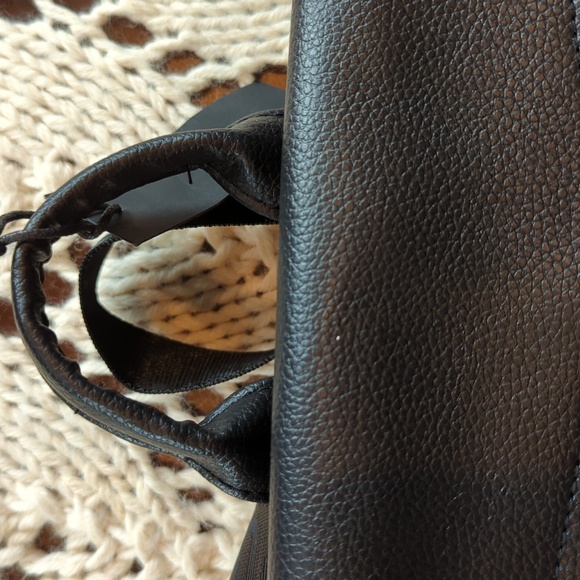 Botkier trigger mini backpack nwt - Picture 4 of 11